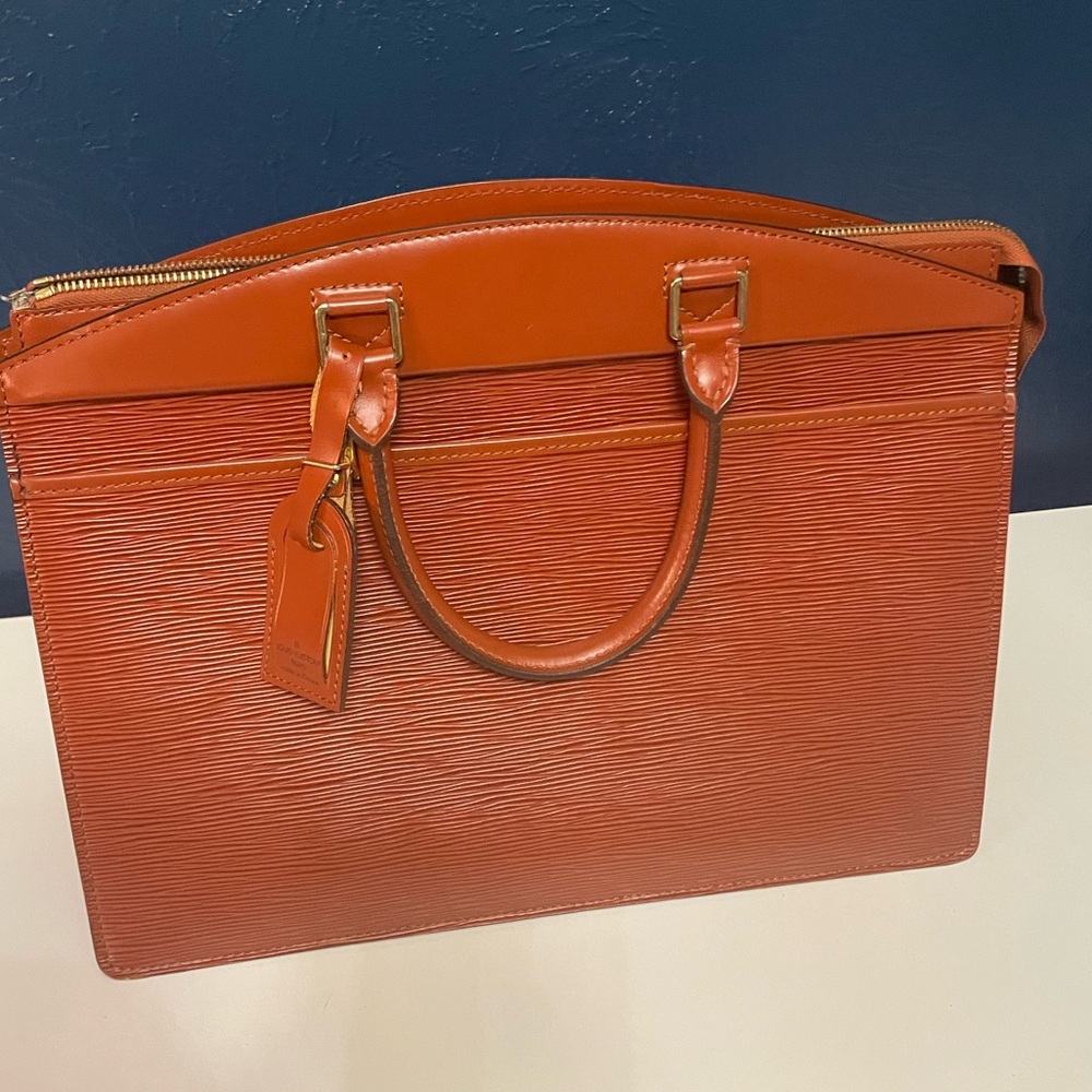 Louis Vuitton Riviera epi